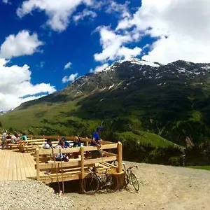 https://agriturismo-malga-dellalpe.it-lombardy.com